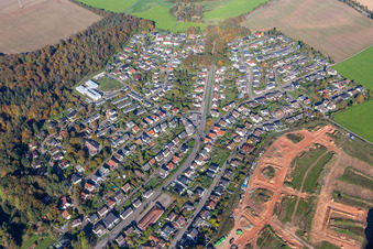 Vue aérienne de B423 à le quartier Eichelscheiderhof in Waldmohr dans le département Rhénanie-Palatinat, Allemagne