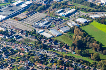 Vue aérienne de Zone industrielle Saarpfalzstr à le quartier Ernstweiler in Zweibrücken dans le département Rhénanie-Palatinat, Allemagne
