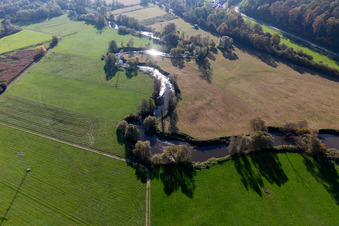 Vue aérienne de Plaines inondables sur la Blies à le quartier Webenheim in Blieskastel dans le département Sarre, Allemagne