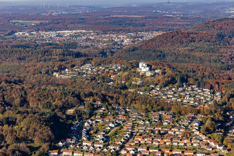 Vue aérienne de Cliniques MEDICLIN Bliestal et résidence pour seniors MEDICLIN Auf dem Bellem à le quartier Lautzkirchen in Blieskastel dans le département Sarre, Allemagne