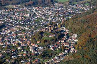 Vue aérienne de Château Kirkel à le quartier Kirkel-Neuhäusel in Kirkel dans le département Sarre, Allemagne