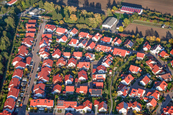 Vue aérienne de Geschwister-Scholl-Straße à Herxheim bei Landau dans le département Rhénanie-Palatinat, Allemagne