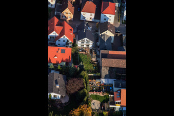 Speiertsgasse à Herxheim bei Landau dans le département Rhénanie-Palatinat, Allemagne vue du ciel