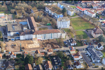 Photographie aérienne de Chantier de construction pour la rénovation de l'Asklpios Südpfalzkliniken à Kandel dans le département Rhénanie-Palatinat, Allemagne