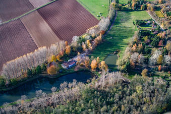 ASV Clear Water dans le Quodbachtal à la Fischerhütte à Insheim dans le département Rhénanie-Palatinat, Allemagne d'en haut
