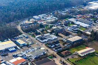 Vue aérienne de Zone industrielle d'Am Kleinwald à Herxheim bei Landau dans le département Rhénanie-Palatinat, Allemagne