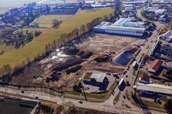Photographie aérienne de Chantier de construction pour le développement du nouveau parc logistique de HANSAINVEST et DFI-Real-Estate Kandel après la démolition du marché OBI à le quartier Minderslachen in Kandel dans le département Rhénanie-Palatinat, Allemagne