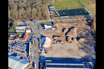 Chantier de construction pour le développement du nouveau parc logistique de HANSAINVEST et DFI-Real-Estate Kandel après la démolition du marché OBI à le quartier Minderslachen in Kandel dans le département Rhénanie-Palatinat, Allemagne vue d'en haut