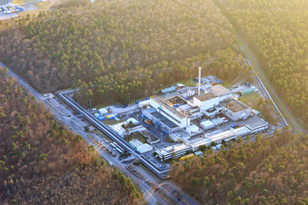 Vue aérienne de L'usine de retraitement de Karlsruhe (WAK) en cours de démantèlement à Linkenheim-Hochstetten dans le département Bade-Wurtemberg, Allemagne