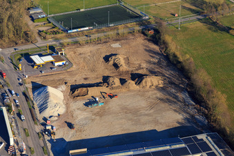 Chantier de construction pour le développement du nouveau parc logistique de HANSAINVEST et DFI-Real-Estate Kandel après la démolition du marché OBI à le quartier Minderslachen in Kandel dans le département Rhénanie-Palatinat, Allemagne vue du ciel