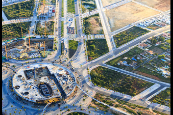 Vue oblique de Chantier de construction de la Torre Entrenucleos dans le quartier Urb. San Federico Echaguy à Dos Hermanas dans le département Séville, Espagne