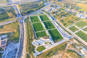 Vue aérienne de Stades sportifs Ciudad Deportiva Rafael Gordillo • Real Betis Balompié à Dos Hermanas dans le département Séville, Espagne
