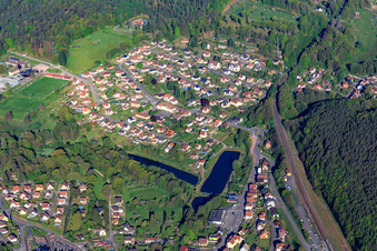 Vue aérienne de Vue de la vallée de la Moder depuis l'est à Wingen-sur-Moder dans le département Bas Rhin, France