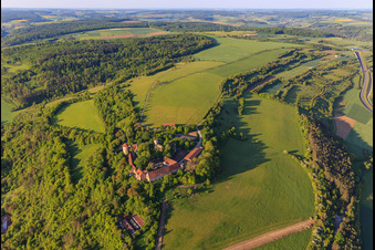 Photographie aérienne de Château de Neuhaus à Igersheim dans le département Bade-Wurtemberg, Allemagne