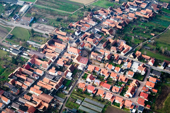 Photographie aérienne de Vue sur le village à Erlenbach bei Kandel dans le département Rhénanie-Palatinat, Allemagne