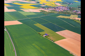 Vue aérienne de Aérodrome ultraléger Wertheim à le quartier Sachsenhausen in Wertheim dans le département Bade-Wurtemberg, Allemagne