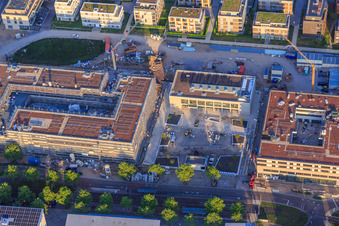 Vue aérienne de Nouveaux bâtiments sur Emil-Wachter-Straße à le quartier Mörsch in Rheinstetten dans le département Bade-Wurtemberg, Allemagne