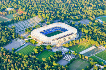Vue oblique de Stade de football BBBank Wildpark du KSC - Karlsruher Sport-Club à le quartier Innenstadt-Ost in Karlsruhe dans le département Bade-Wurtemberg, Allemagne
