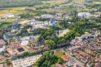 Vue aérienne de FoodLoop, le voyage magique impérial de Josefina et Wichtelhausen de l'Europapark Rust à Rust dans le département Bade-Wurtemberg, Allemagne