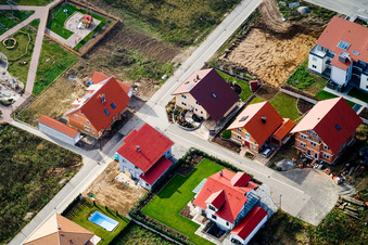 Sur la haute piste à Kandel dans le département Rhénanie-Palatinat, Allemagne hors des airs