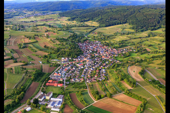 Vue aérienne de Aperçu local avec clinique de réadaptation à le quartier Bleichheim in Herbolzheim dans le département Bade-Wurtemberg, Allemagne