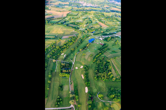 Vue oblique de Europa-Park Golf Club Breisgau à le quartier Tutschfelden in Herbolzheim dans le département Bade-Wurtemberg, Allemagne