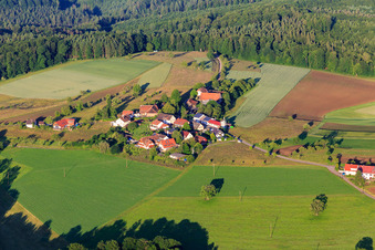 Vue aérienne de Quartier d'Oberberg à le quartier Ottoschwanden in Freiamt dans le département Bade-Wurtemberg, Allemagne