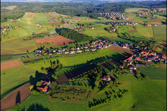 Vue aérienne de Dans le bus à le quartier Ottoschwanden in Freiamt dans le département Bade-Wurtemberg, Allemagne
