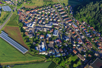 Vue aérienne de Quartier de Buchholz à le quartier Batzenhäusle in Waldkirch dans le département Bade-Wurtemberg, Allemagne