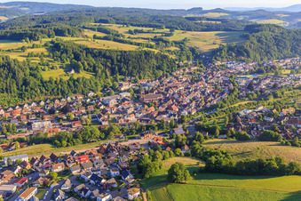 Vue aérienne de Vue du sud-est à Elzach dans le département Bade-Wurtemberg, Allemagne