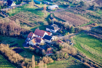 Vue aérienne de Moulin à vent à Winden dans le département Rhénanie-Palatinat, Allemagne