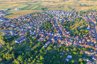 Photographie aérienne de Vue d'ensemble de la ville depuis l'ouest à le quartier Oberhausen in Rheinhausen dans le département Bade-Wurtemberg, Allemagne