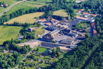 Vue aérienne de Zone de Saigerhütten avec centre de paintball Hettstedt à Hettstedt dans le département Saxe-Anhalt, Allemagne