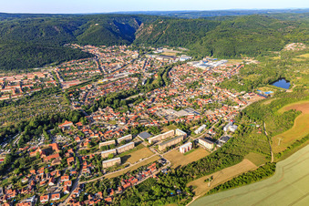 Vue aérienne de Vue de la ville depuis le nord à Thale dans le département Saxe-Anhalt, Allemagne