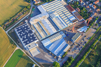 Vue aérienne de Locaux de l'entreprise Kardex Remstar à Bellheim dans le département Rhénanie-Palatinat, Allemagne