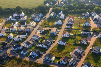 Nouvelle zone de développement K2 à Kandel dans le département Rhénanie-Palatinat, Allemagne vue du ciel