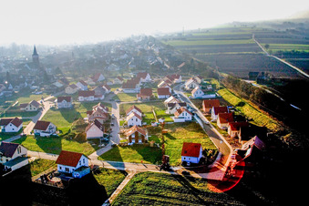 Vue aérienne de À l'Anheide à le quartier Schaidt in Wörth am Rhein dans le département Rhénanie-Palatinat, Allemagne