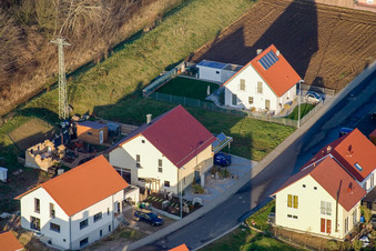 Vue oblique de À l'Anheide à le quartier Schaidt in Wörth am Rhein dans le département Rhénanie-Palatinat, Allemagne