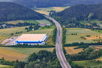 Vue aérienne de Elflein E-Mobility Logistique Rottweil GmbH à le quartier Trichtingen in Epfendorf dans le département Bade-Wurtemberg, Allemagne