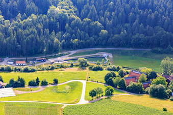 Vue aérienne de Station d'épuration à le quartier Fluorn in Fluorn-Winzeln dans le département Bade-Wurtemberg, Allemagne