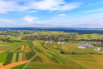 Photographie aérienne de Vue de la ville depuis l'est à le quartier Fluorn in Fluorn-Winzeln dans le département Bade-Wurtemberg, Allemagne