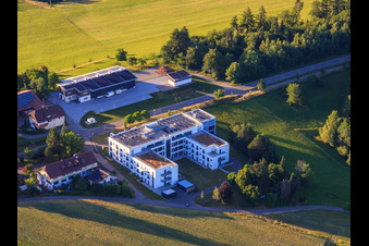 Vue aérienne de Life Center Feldsonne / JOIN-Courage to Live eV et nouveau bâtiment de Miksch et Partner, Haus Weitblick à Loßburg dans le département Bade-Wurtemberg, Allemagne