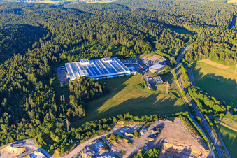 Vue aérienne de Entreprise de négoce d'acier Weinmann Aach AG à Dornstetten dans le département Bade-Wurtemberg, Allemagne