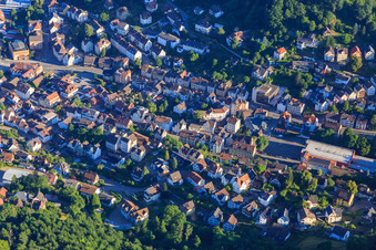 Vue aérienne de Centre-ville à Schramberg dans le département Bade-Wurtemberg, Allemagne