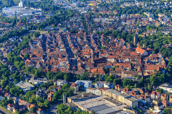 Vue aérienne de Centre-ville vu du nord à le quartier Villingen in Villingen-Schwenningen dans le département Bade-Wurtemberg, Allemagne