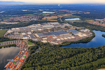 Vue aérienne de Daimler Truck AG, usine Mercedes-Benz à Wörth de Norden à Wörth am Rhein dans le département Rhénanie-Palatinat, Allemagne
