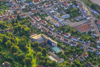 Vue aérienne de Lycée Peter Wust à Merzig dans le département Sarre, Allemagne