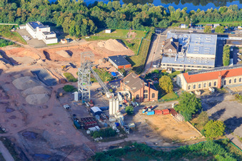 Vue aérienne de Landschaftsagentur Plus dans l'ancienne mine de Rag Deutsche Steinkohle Ag à Ensdorf dans le département Sarre, Allemagne
