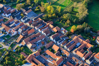Vue aérienne de Obergasse à Steinweiler dans le département Rhénanie-Palatinat, Allemagne