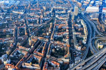 Vue aérienne de Prinzregentenstraße et Hartmannstraße à le quartier Hemshof in Ludwigshafen am Rhein dans le département Rhénanie-Palatinat, Allemagne